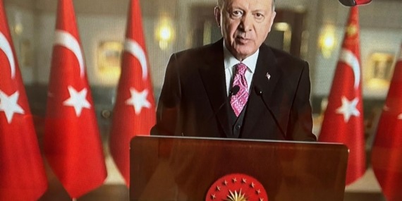 “30 Ağustos Zafer Bayramımız kutlu olsun.” 