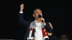 Özgür Özel