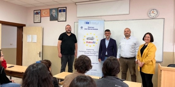 SAÜ’lü öğrenciler, “AB Kültürünü Shakespeare” ile Öğrenecek