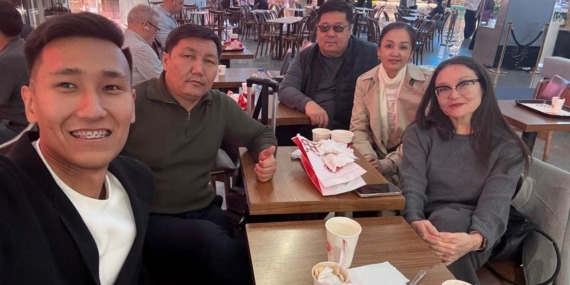 Türk Dünyası temsilcisi gazeticiler Brüksel yolunda..