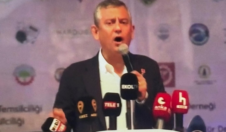 Özgür Özel 2