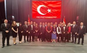 Hollanda Cumhuriyet 6