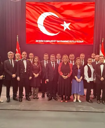 Hollanda Cumhuriyet 6