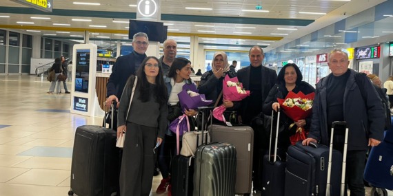 Kazakistan Almatı 6. Medya Formu katılımcıları Tanrı Dağlarında..