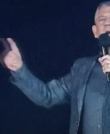 Özgür Özel 2