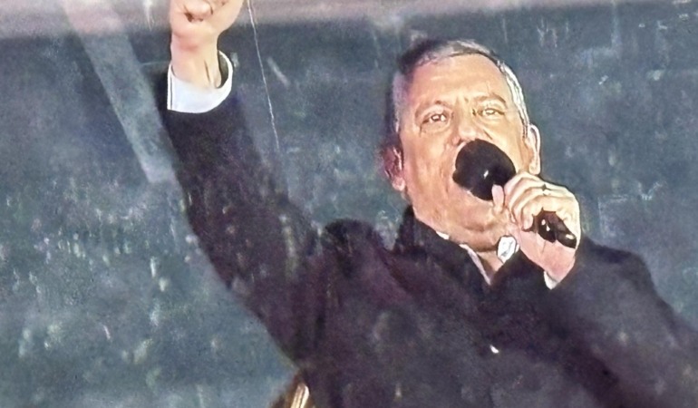 Özgür Özel Beşiktaş 2