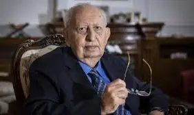 Hüsamettin Cindoruk